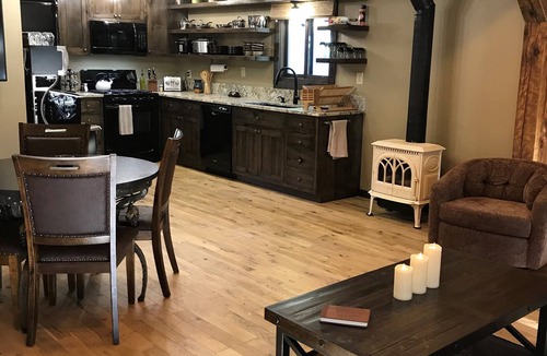 Ashland Cabin | Hyatt Prairie Mountain Cabin