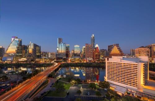 Downtown Austin Hotel | Hyatt Regency Austin