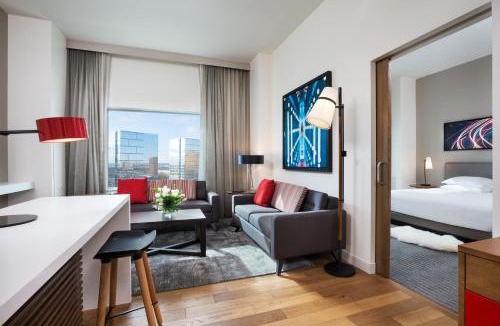 South Loop Hotel | Hyatt Regency Bloomington - Minneapolis