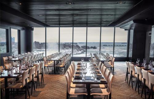 Fallsview Hotel | Hyatt Regency Niagara Falls Fallsview