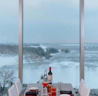 Fallsview Hotel | Hyatt Regency Niagara Falls Fallsview