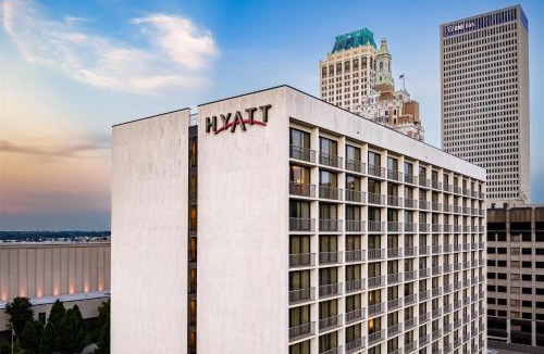 Deco District Hotel | Hyatt Regency Tulsa Downtown