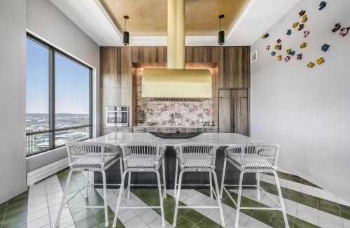 Assembly Square Apartment | Hyatus Designer Residences Somerville