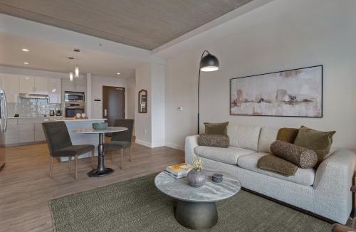 Assembly Square Apartment | Hyatus Luxury Residences Boston Assembly Row
