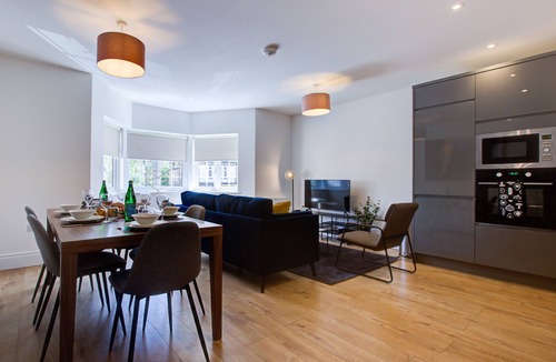 Beverley Apartment | Hybrid Resi - New Malden