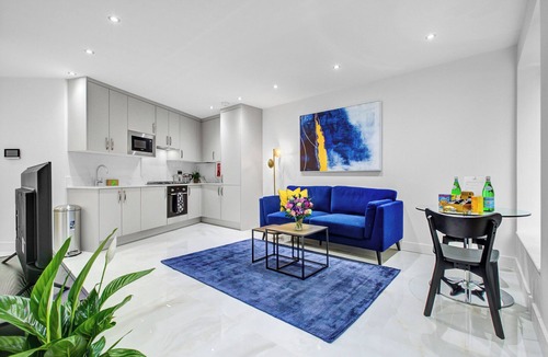 Uxbridge North Apartment | Hybrid Resi - Uxbridge | 1 Bed Apartment