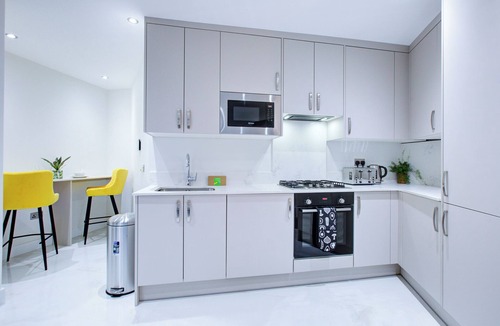 Uxbridge North Apartment | Hybrid Resi - Uxbridge | 1 Bed Apartment
