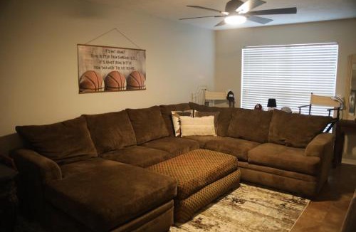 Starkville Apartment | #HycheHoops Final Four Nest