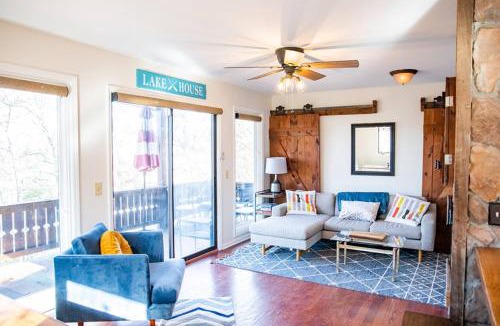 Roxboro House | Hyco Lake Hideout - Lakefront Escape, Dock, Fire Pit, Family friendly!