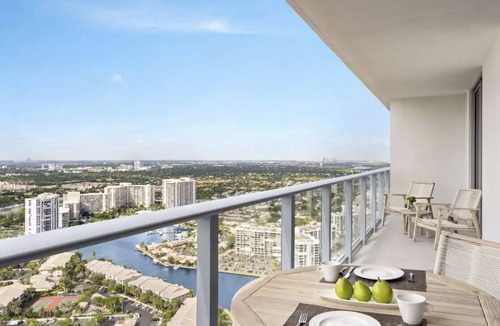 Hallandale Beach House | hyde-beach hollywood