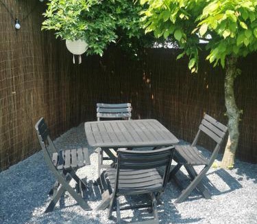 Saint-Laurent-Blangy Apartment | Hydrangea Cottage Arras