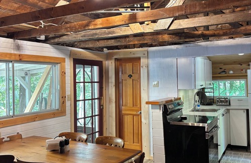 North Frontenac Cabin | Hygge Hideaway on Lake Kashwakamak