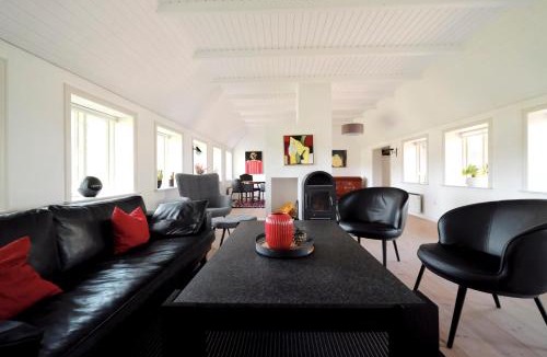 Ho House | Hygge Hus