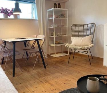 Silkeborg Apartment | Hyggelig ferielejlighed m have tæt på søerne