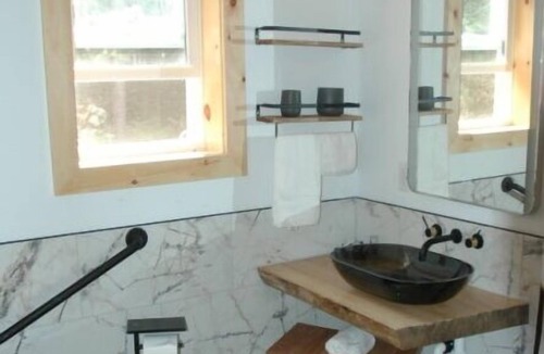 Searchmont Cabin | Hyggeligt Hus getaway