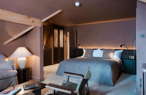 Charingworth House | Hyll Hotel