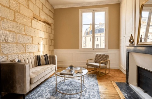 Saumur Apartment | Hyper center Saumur with balcony/terrace, 2min from the Casino