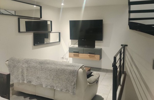 Saint-Mathieu House | hyper center townhouse