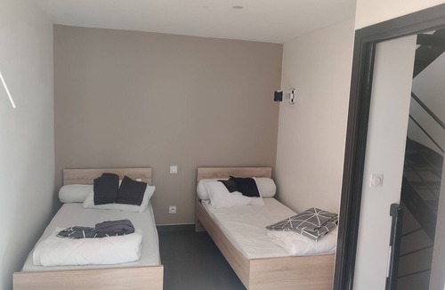 Saint-Mathieu House | hyper center townhouse