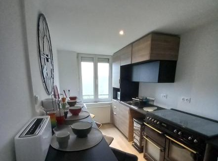 Vire Apartment | Hyper centre, appart F2 refait à neuf (TV+)
