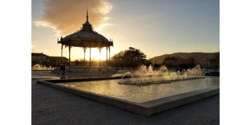 Faubourg Saint-Jacques Apartment | Hyper Centre de Valence - Studio N21