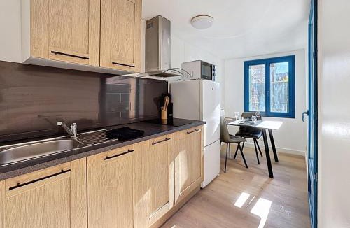 Tarbes Apartment | Hyper Centre Tarbes, appartement design, fibre, bureau dédié, arrivée autonome