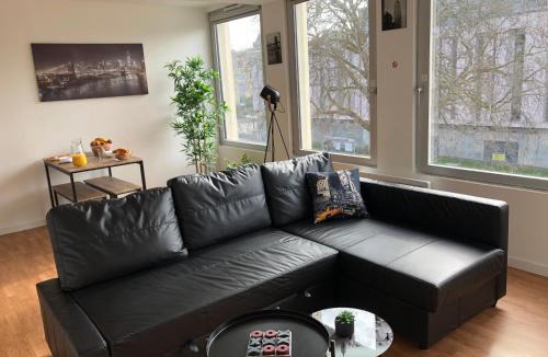 Centre Ancien Apartment | HYPER CENTRE - WIFI FIBRE GRATUIT - JERGWELOH - Le New Yorkais