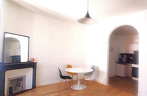 Saint-Etienne Apartment | Hypercentre Capitole, T2 Vaste et Lumineux