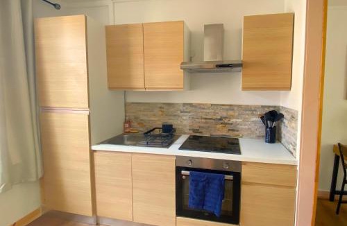 Saint-Martin-du-Littoral Apartment | Hypercentre-Plage, Emplacement Idéal - Cocon de 50m2 "LES GALETS"