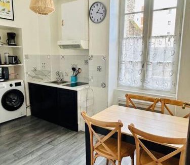 Cahors Apartment | Hypercentre Studio Gambetta