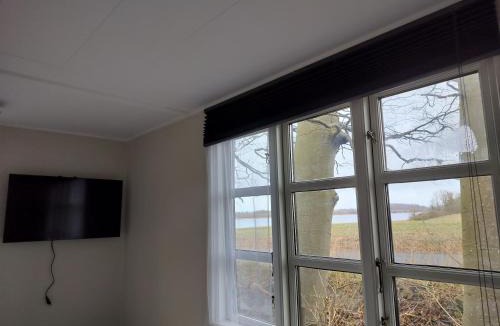 Stege Other | Hytte med udsigt til Stege Nor