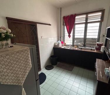 Kepala Batas House | Hz Homestay Bertam