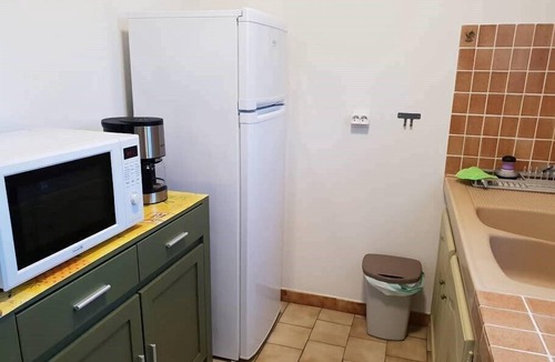 Greoux-les-Bains Apartment | (I) flat with one bed room