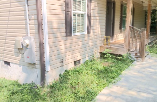 Rocky Face House | I live in the home have a rolm for rent