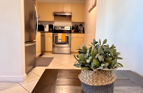 Coral Way Apartment | I Love It Coral Way Apartments