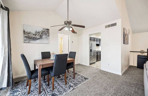 Valley Ranch House | I655 – World Cup Stay - 18 min to AT&T - Sleeps 4 - Free Parking