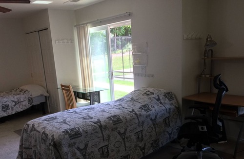 Dulles Town Center Apartment | IAD/Corporate Housing/1st Fl. Large Studio Apt./60D