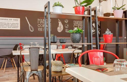 Downtown Angers Hotel | ibis Angers Centre Chateau