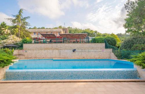 Valbonne Hotel | ibis Antibes Sophia-Antipolis