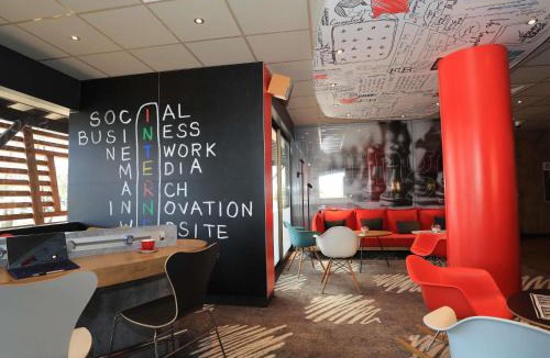 Aurillac Hotel | ibis Aurillac