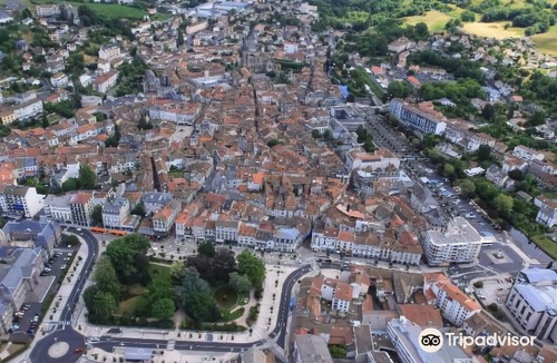 Aurillac Hotel | Ibis Aurillac