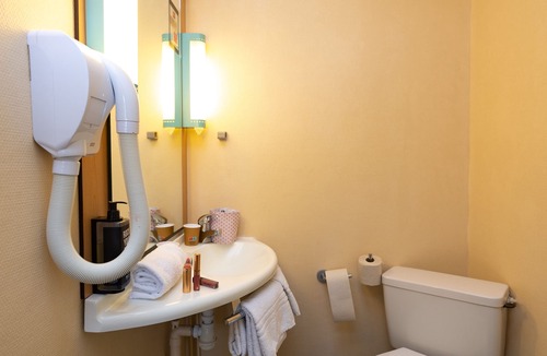 Autun Hotel | ibis Autun