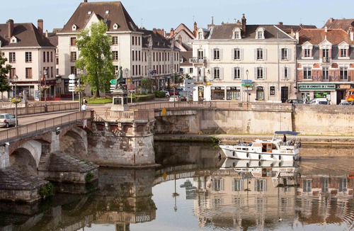 Venoy Hotel | Ibis Auxerre Sud