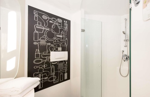 Saint-Quentin-sur-le-Homme Hotel | ibis Avranches Baie du Mont Saint Michel