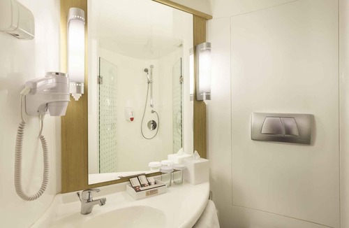 Balikpapan Hotel | ibis Balikpapan