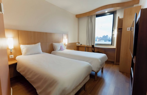 Mollet del Valles Hotel | ibis Barcelona Mollet