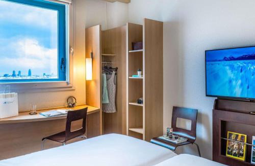 Porta Hotel | Ibis Barcelona Meridiana