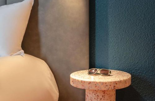 Jasseron Hotel | ibis Bourg Jasseron/Teyssonge