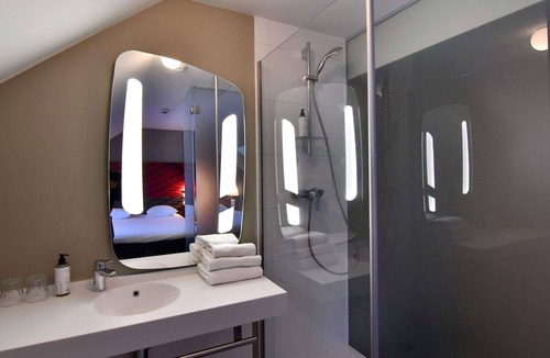 Lambezellec Hotel | ibis Brest Kergaradec