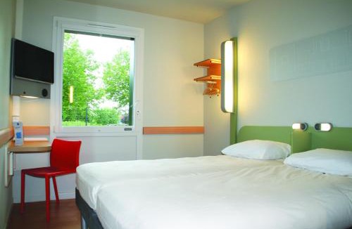 Saint-Pourcain-sur-Sioule Hotel | ibis budget Saint Pourcain